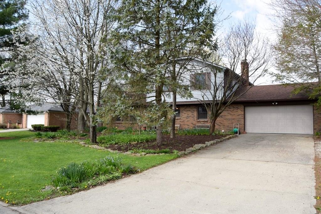 9668 Sycamore Road Carmel, IN 46032 - Photo 2 of 29 Gallery Image 2