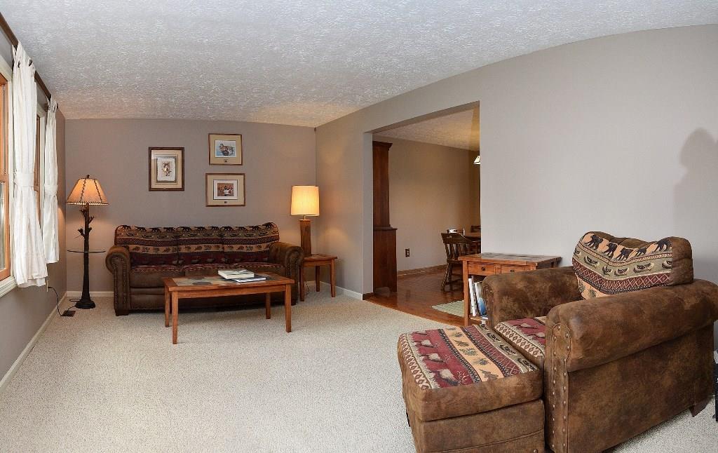 9668 Sycamore Road Carmel, IN 46032 - Photo 5 of 29 Gallery Image 5