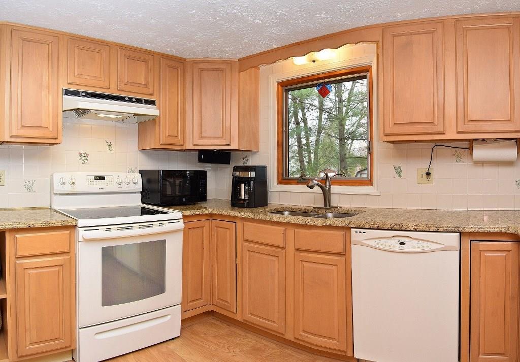 9668 Sycamore Road Carmel, IN 46032 - Photo 9 of 29 Gallery Image 9