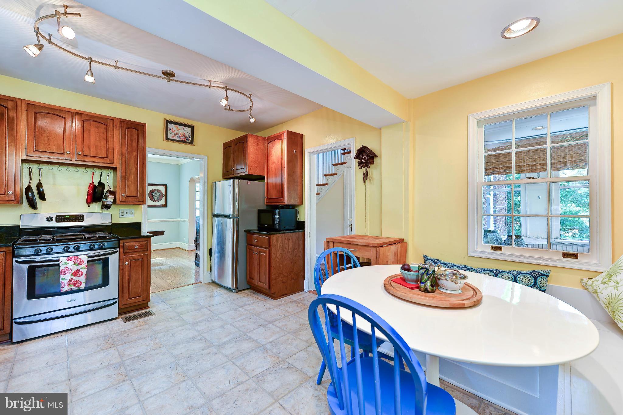 1917 Rookwood Road Silver Spring, MD 20910 - Photo 9 of 30 Kitchen