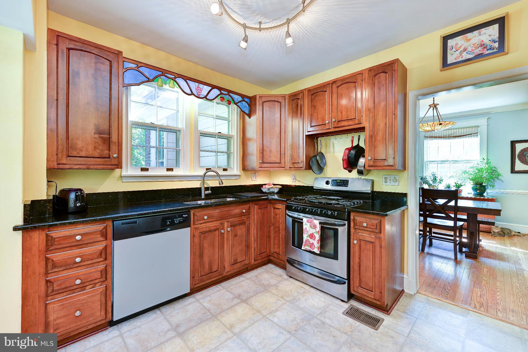 1917 Rookwood Road Silver Spring, MD 20910 - Photo 10 of 30 Kitchen