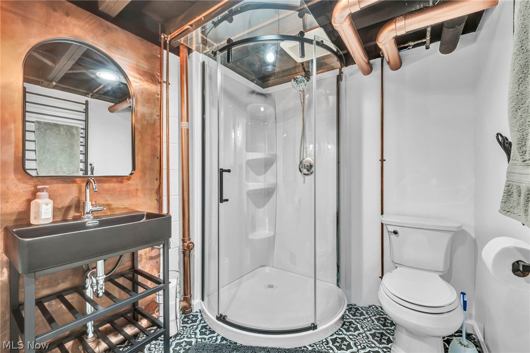 7590 Hoertz Road Cleveland, OH 44134 - Photo 18 of 40 Gallery Image 18
