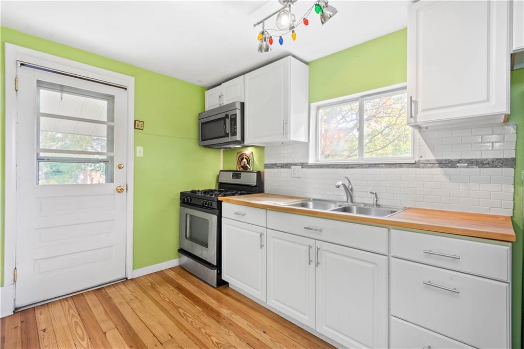 1327 Rutherford Avenue Pittsburgh, PA 15216 - Photo 11 of 23 Gallery Image 11