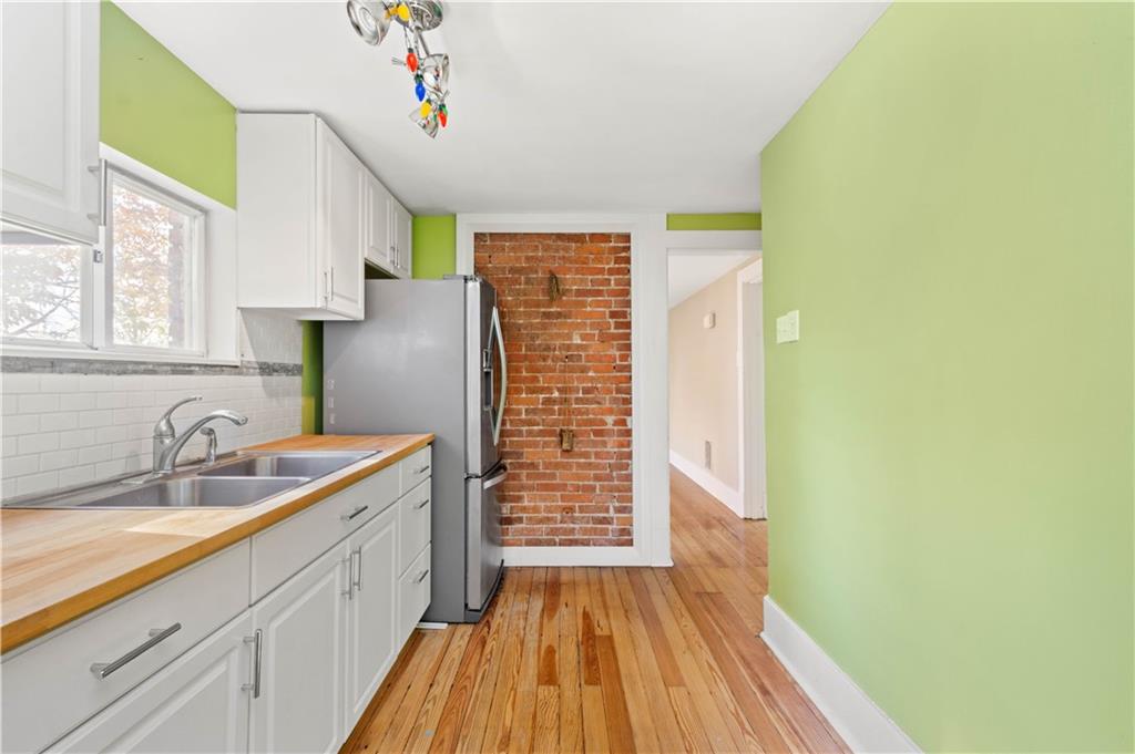 1327 Rutherford Avenue Pittsburgh, PA 15216 - Photo 13 of 23 Gallery Image 13