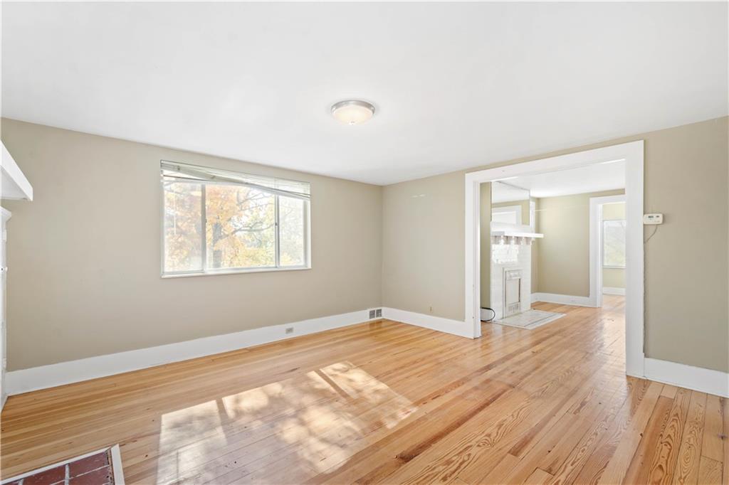 1327 Rutherford Avenue Pittsburgh, PA 15216 - Photo 9 of 23 Gallery Image 9