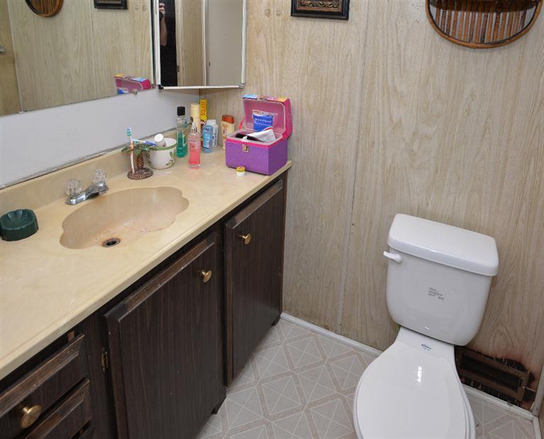 684 Valley Road Gypsum, CO 81637 - Photo 8 of 15 Additional Photo