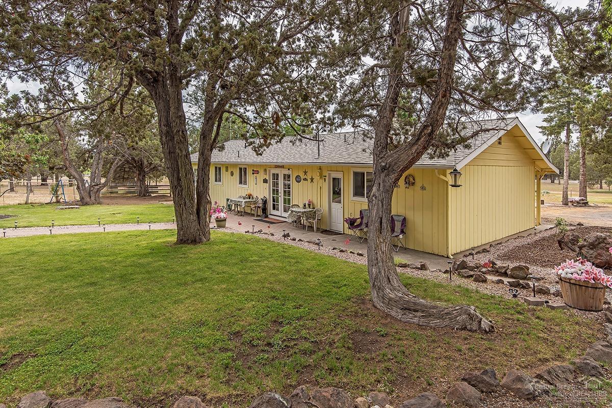 19084 Dayton Road Bend, OR 97703 - Photo 2 of 19 Additional Photo