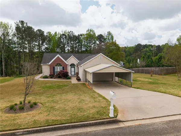 $298,900 | 181 Windsor Circle, Stockbridge, GA 30281