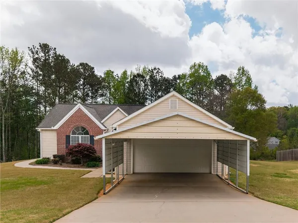 $298,900 | 181 Windsor Circle, Stockbridge, GA 30281