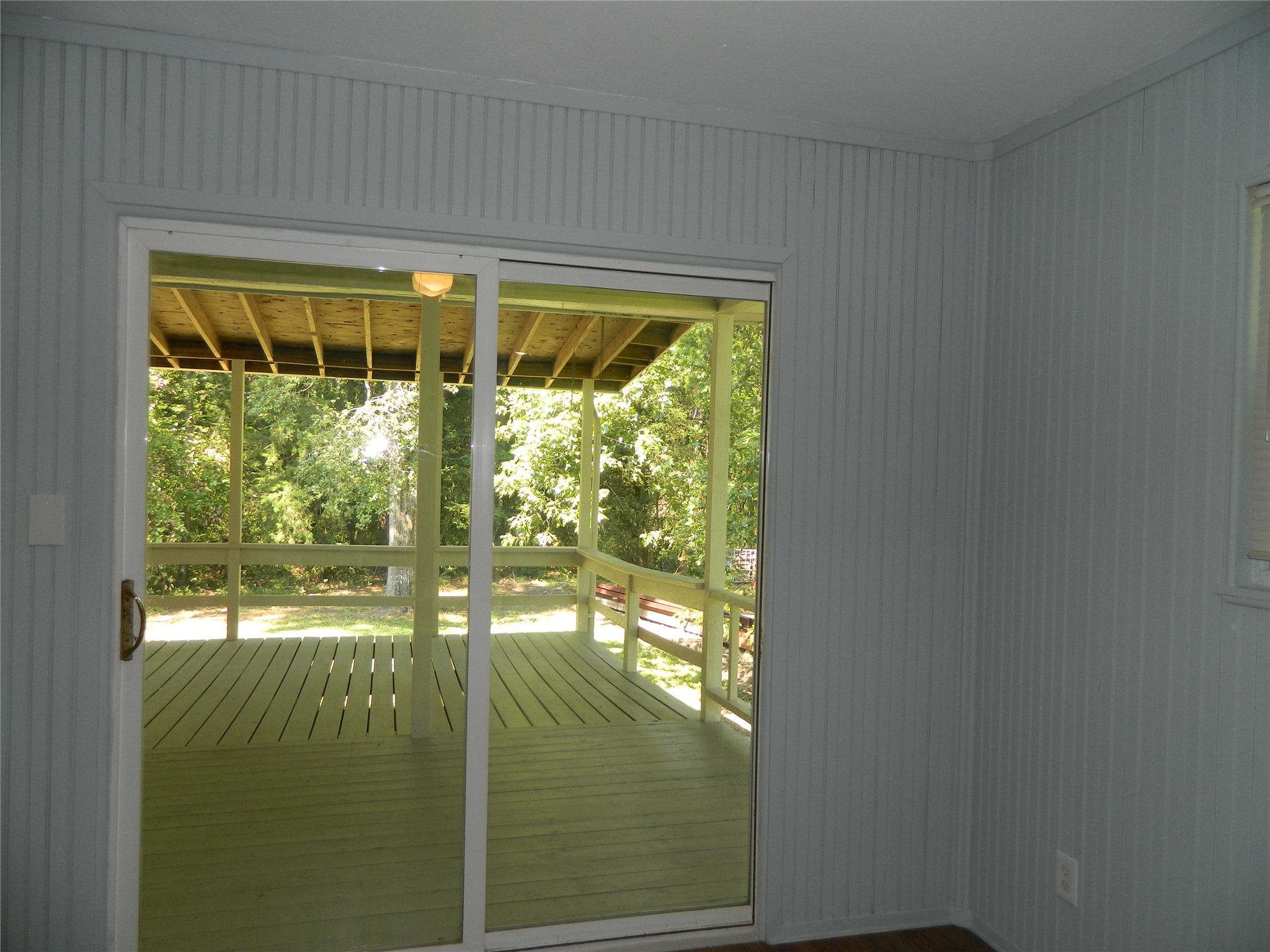 90 Cove Road Coldspring, TX 77331 - Photo 20 of 24 a window in an empty room