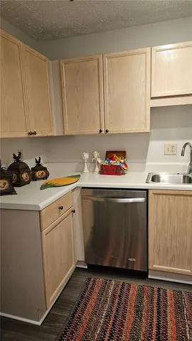 $165,000 | 434 Bentley Place, Tucker, GA 30084