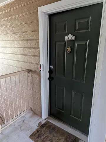 $165,000 | 434 Bentley Place, Tucker, GA 30084