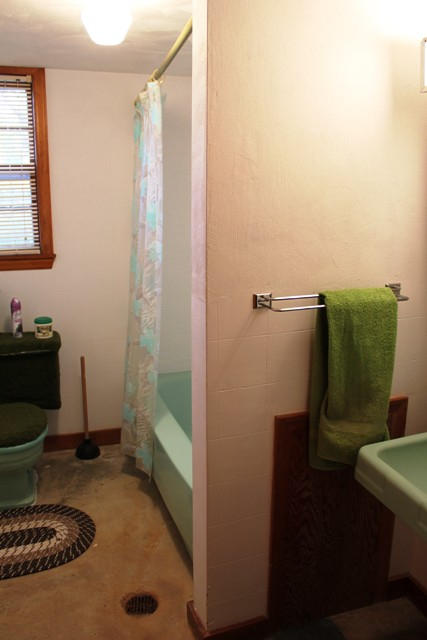 220 Lucy Wade Road Rocky Mount, VA 24151 - Photo 35 of 44 Lower - Full Bath