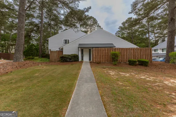$190,000 | 111 Twiggs Corners, Peachtree City, GA 30269