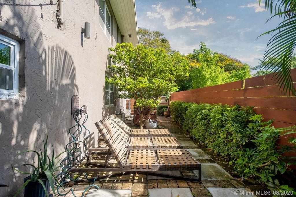 20 Northeast 50th Street Miami, FL 33137 - Photo 15 of 29