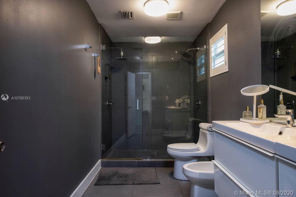 20 Northeast 50th Street Miami, FL 33137 - Photo 19 of 29
