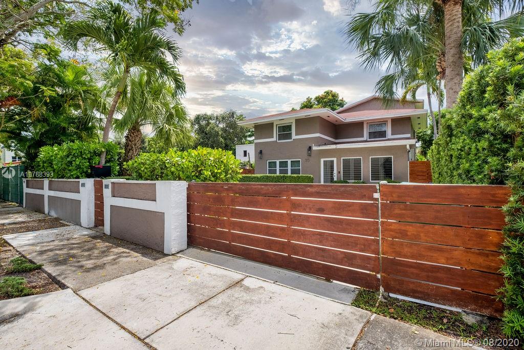 20 Northeast 50th Street Miami, FL 33137 - Photo 3 of 29