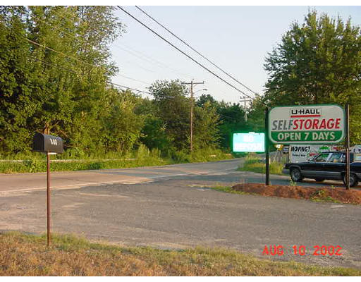765 High Street Clinton, MA 01510 - Photo 2 of 7 Gallery Image 2