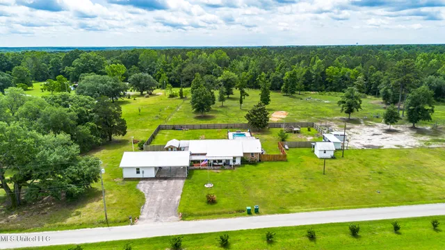 $370,000 | 11192 Willie Lee Road, Picayune, MS 39466