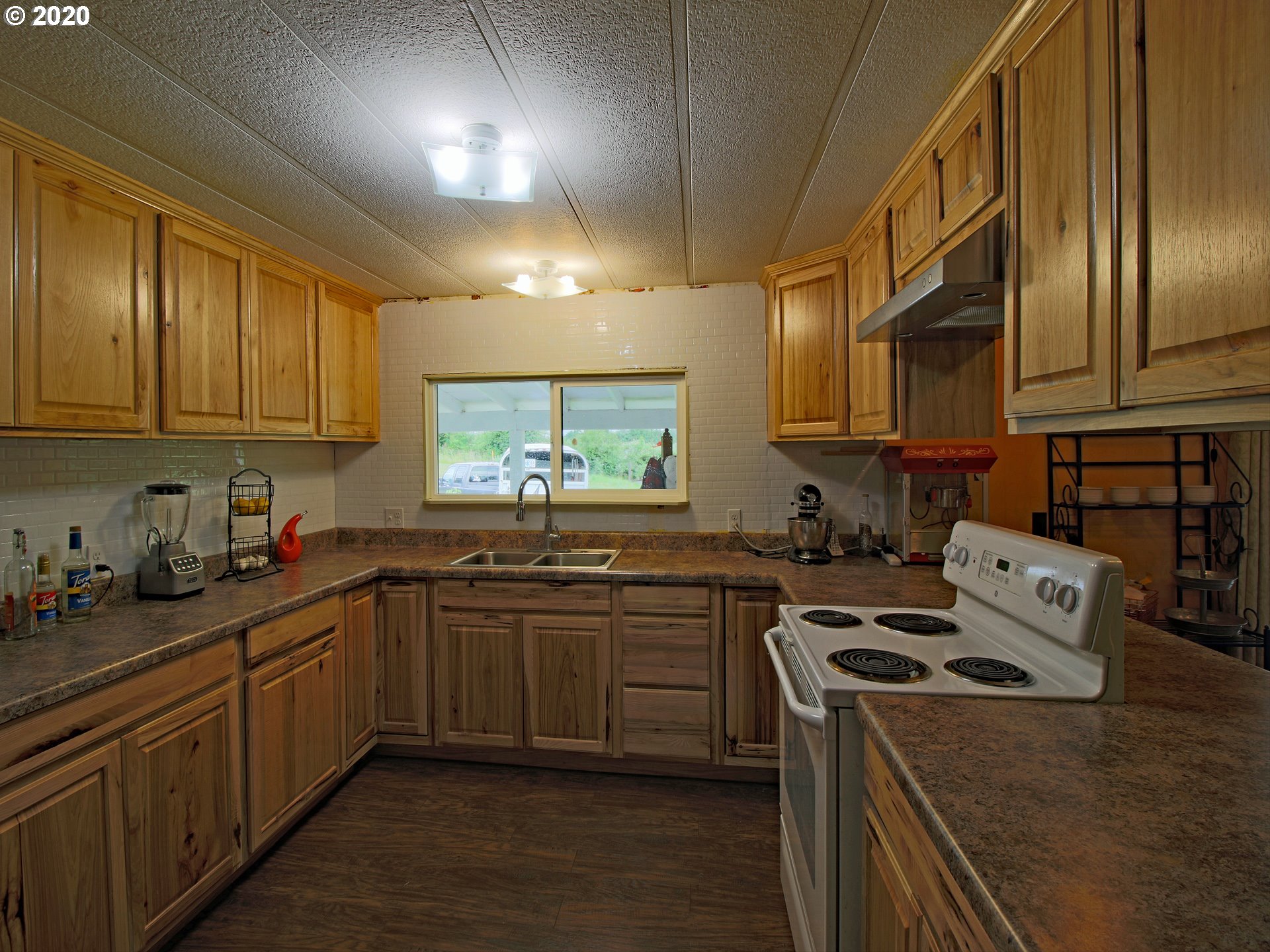 33231 Jacquish Road Rainier, OR 97048 - Photo 8 of 17