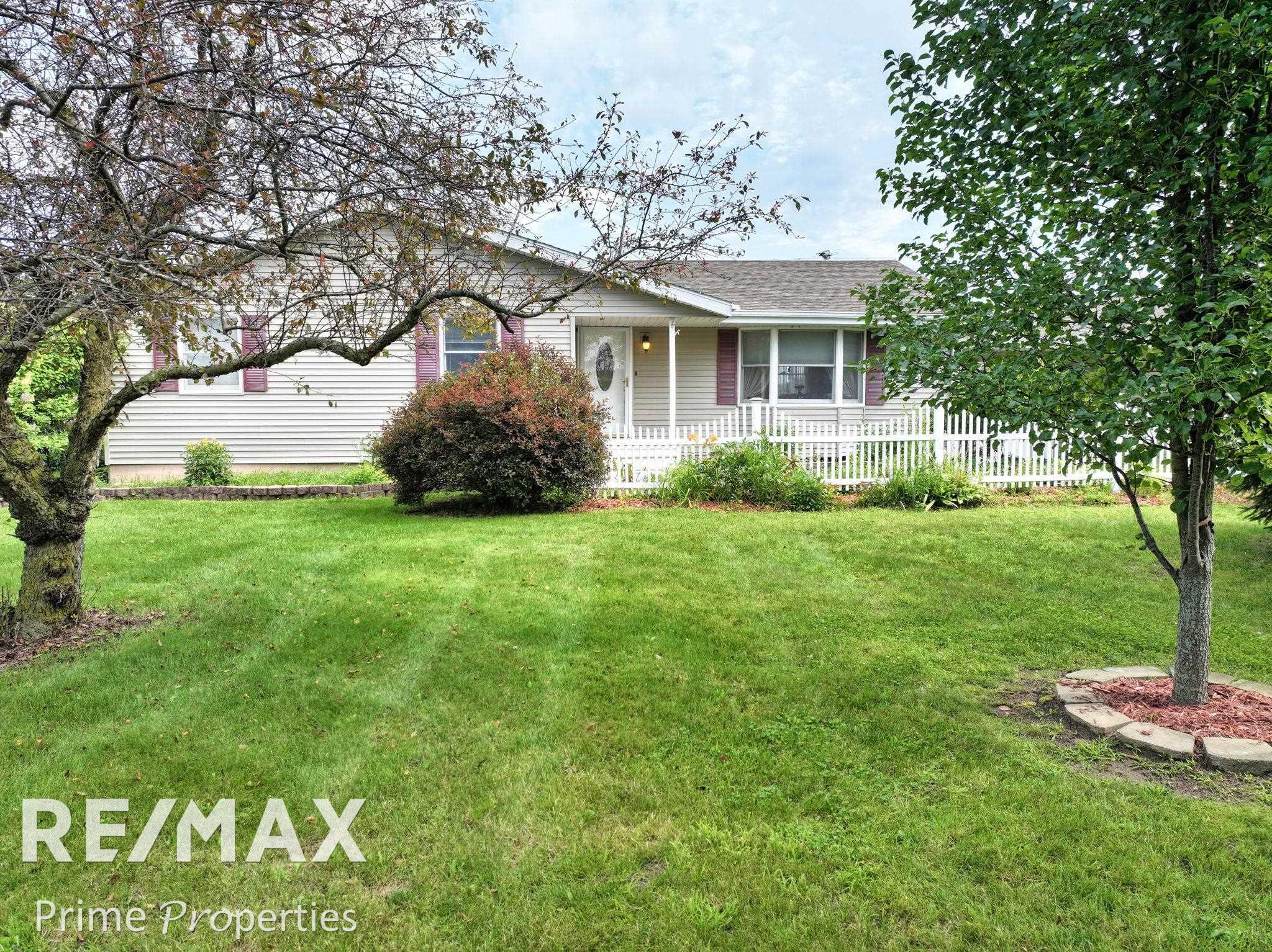 4830 Barnes Road Millington, MI 48746 - Photo 3 of 63