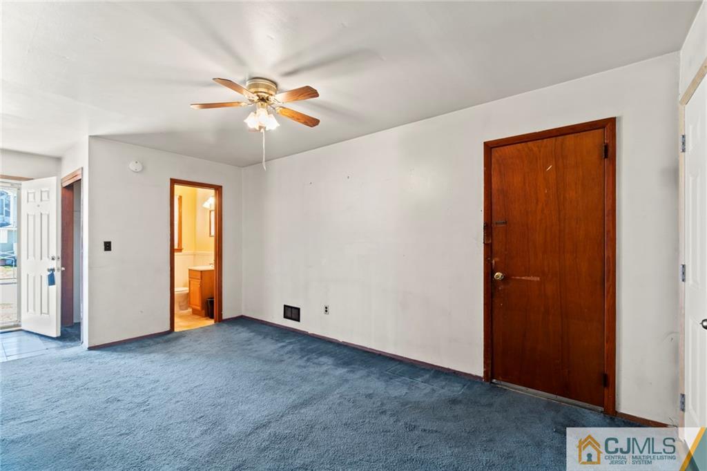 11 Darwin Road Old Bridge, NJ 08857 - Photo 14 of 22 Gallery Image 14