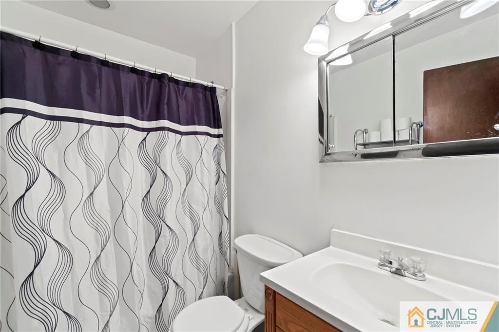 11 Darwin Road Old Bridge, NJ 08857 - Photo 16 of 22 Gallery Image 16