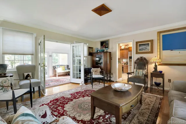 $2,899,000 | 24 Rolling Hill Road, Old Westbury, NY 11568