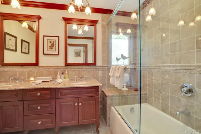 $2,899,000 | 24 Rolling Hill Road, Old Westbury, NY 11568