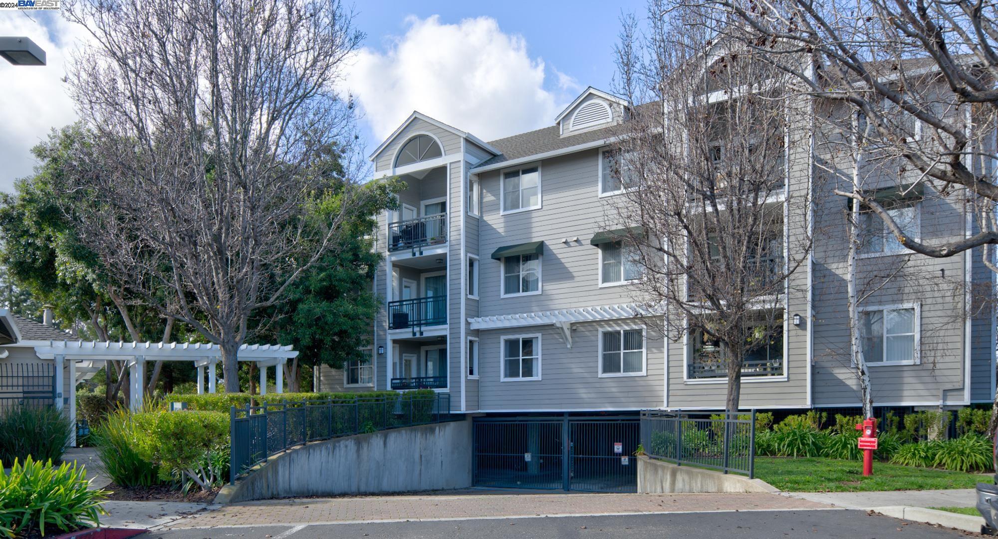 1982 West Bayshore Rd Unit 115