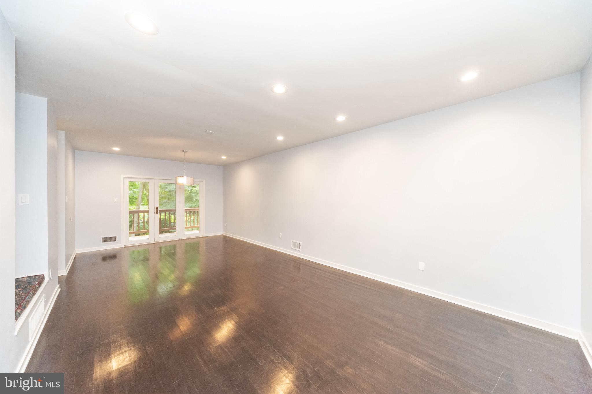 1081 Long Valley Road Westminster, MD 21158 - Photo 10 of 51 Gallery Image 10