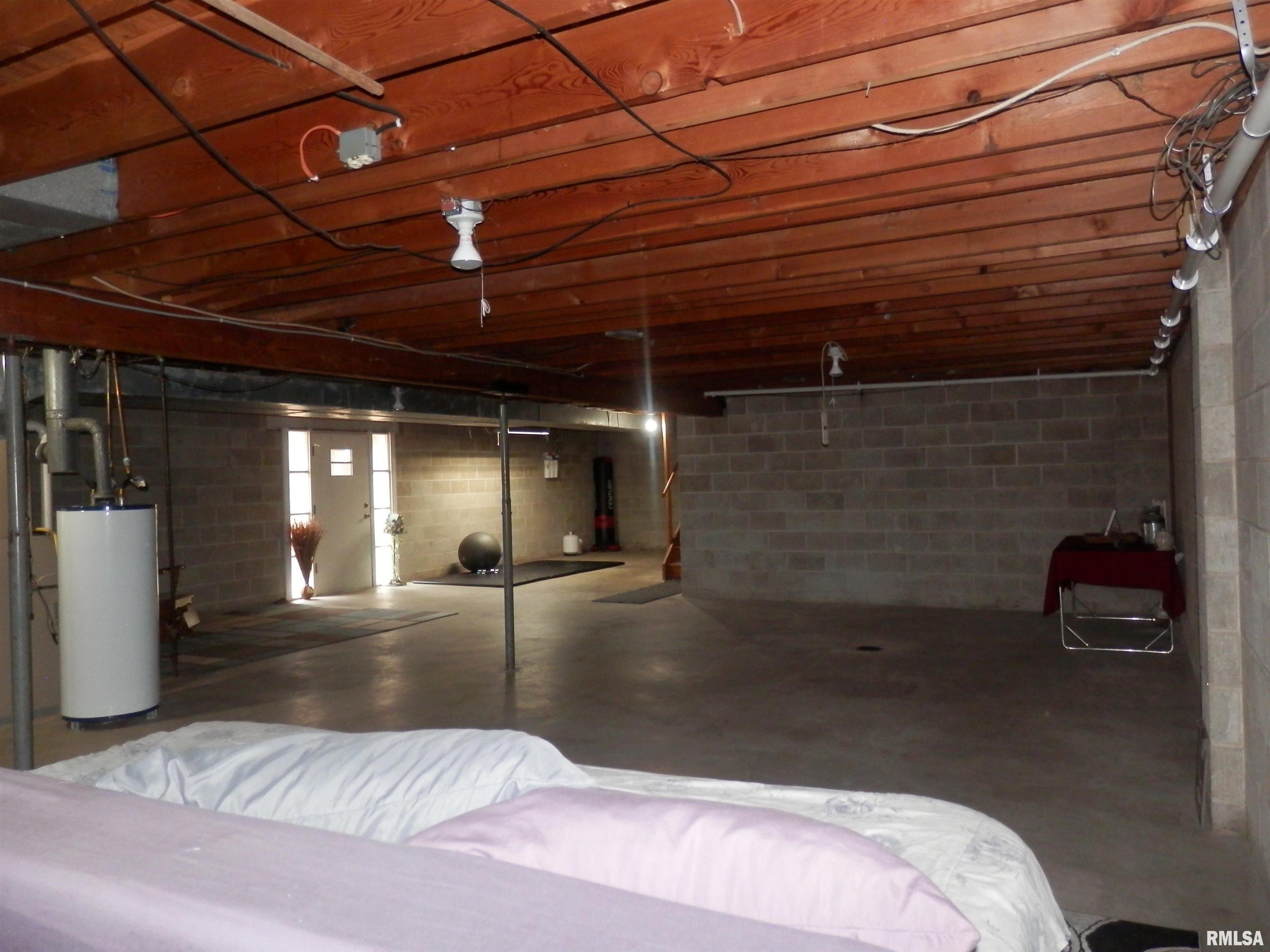 124 Henderson Road Knoxville, IL 61448 - Photo 74 of 79 Gallery Image 74