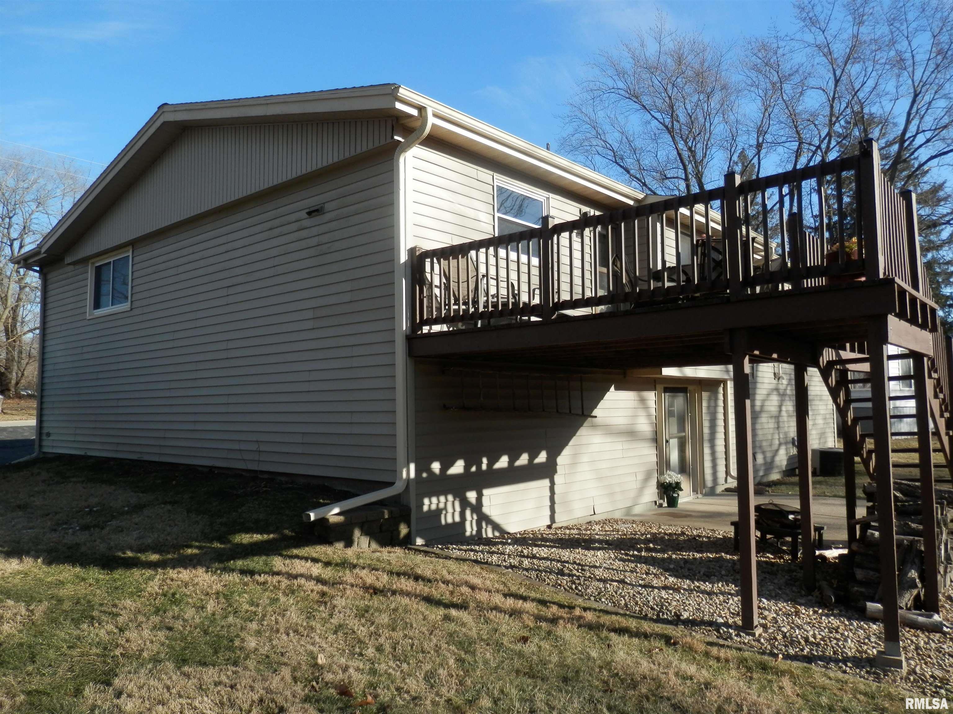124 Henderson Road Knoxville, IL 61448 - Photo 9 of 79 Gallery Image 9