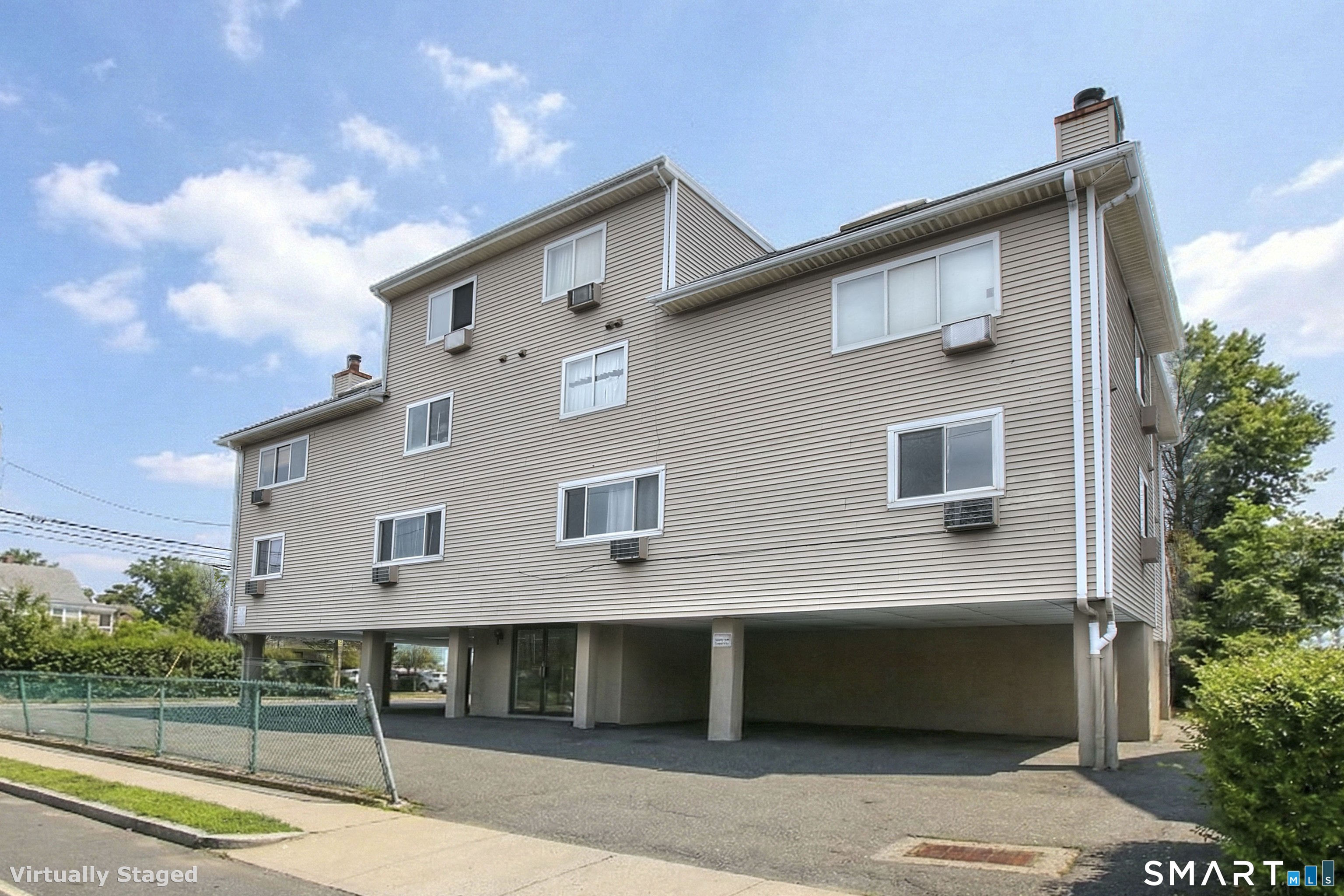 638 Cove Road, Unit 3 Stamford, CT 06902 - Photo 3 of 29