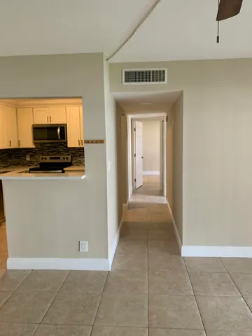 $245,000 | 708 Southeast 2nd Avenue, Unit 324, Deerfield Beach, FL 33441