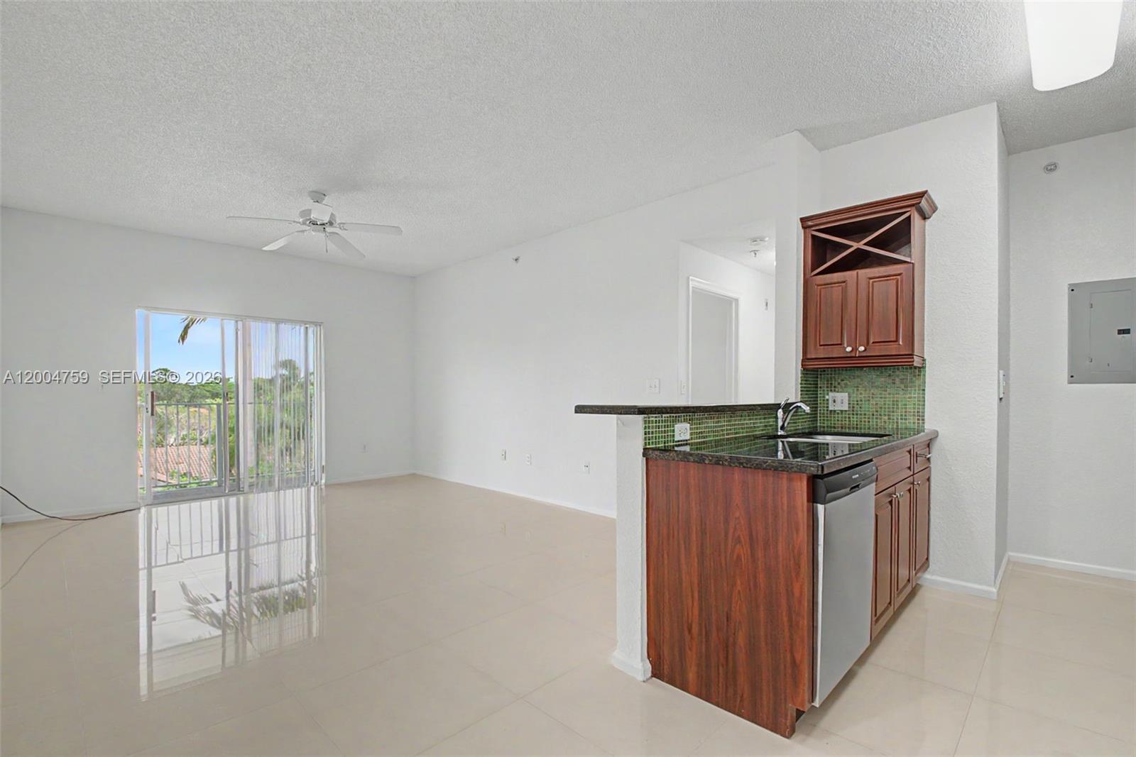 7000 Southwest 80th Street, Unit 405 Miami, FL 33143 - Photo 4 of 11