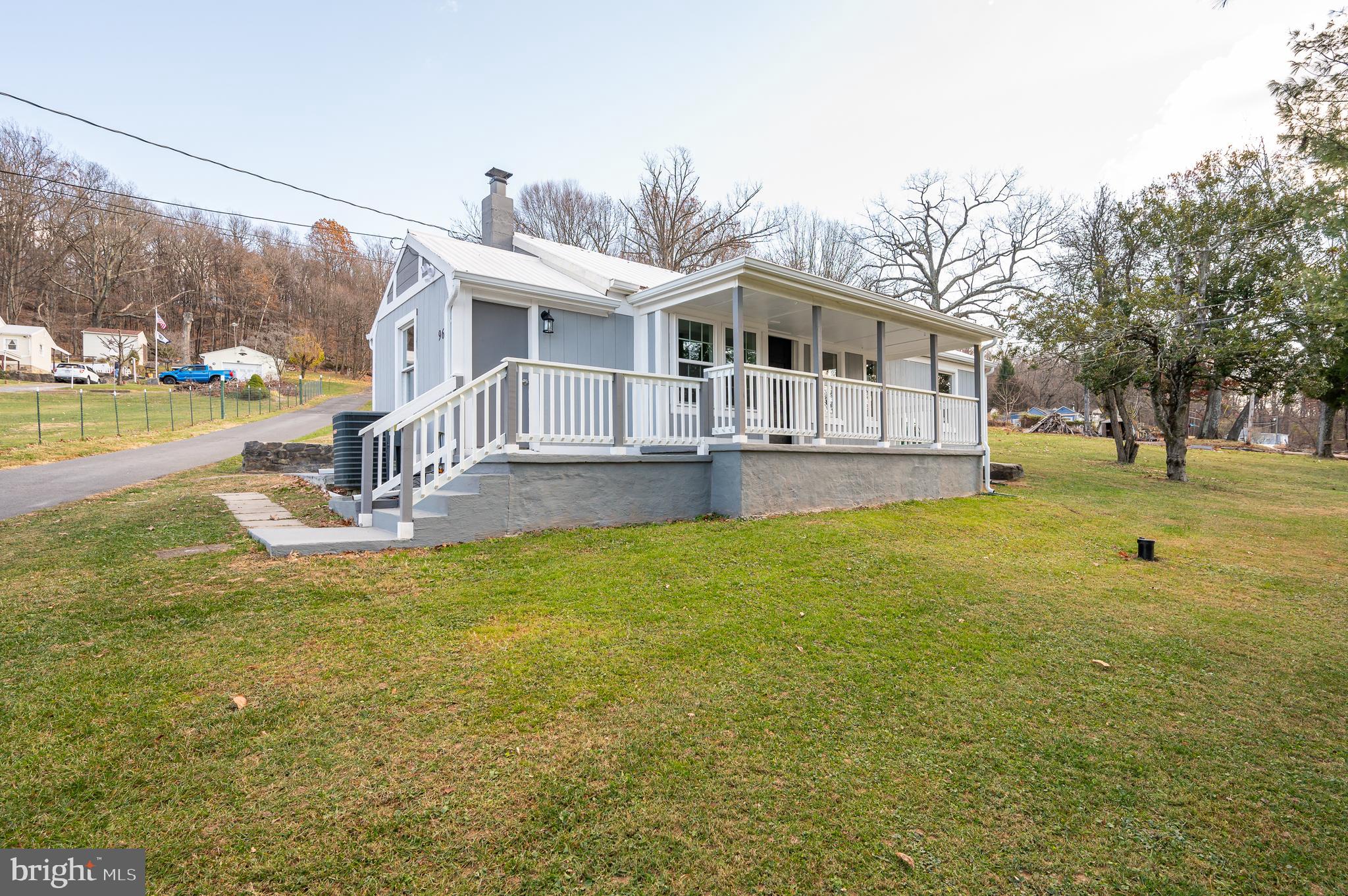 962 Hostler Road Harpers Ferry, WV 25425 - Photo 4 of 60 Gallery Image 4