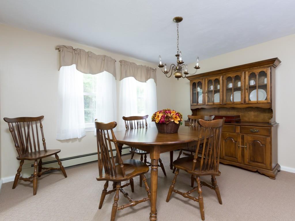 33 Phipps Road Portland, ME 04102 - Photo 10 of 23 Photo
