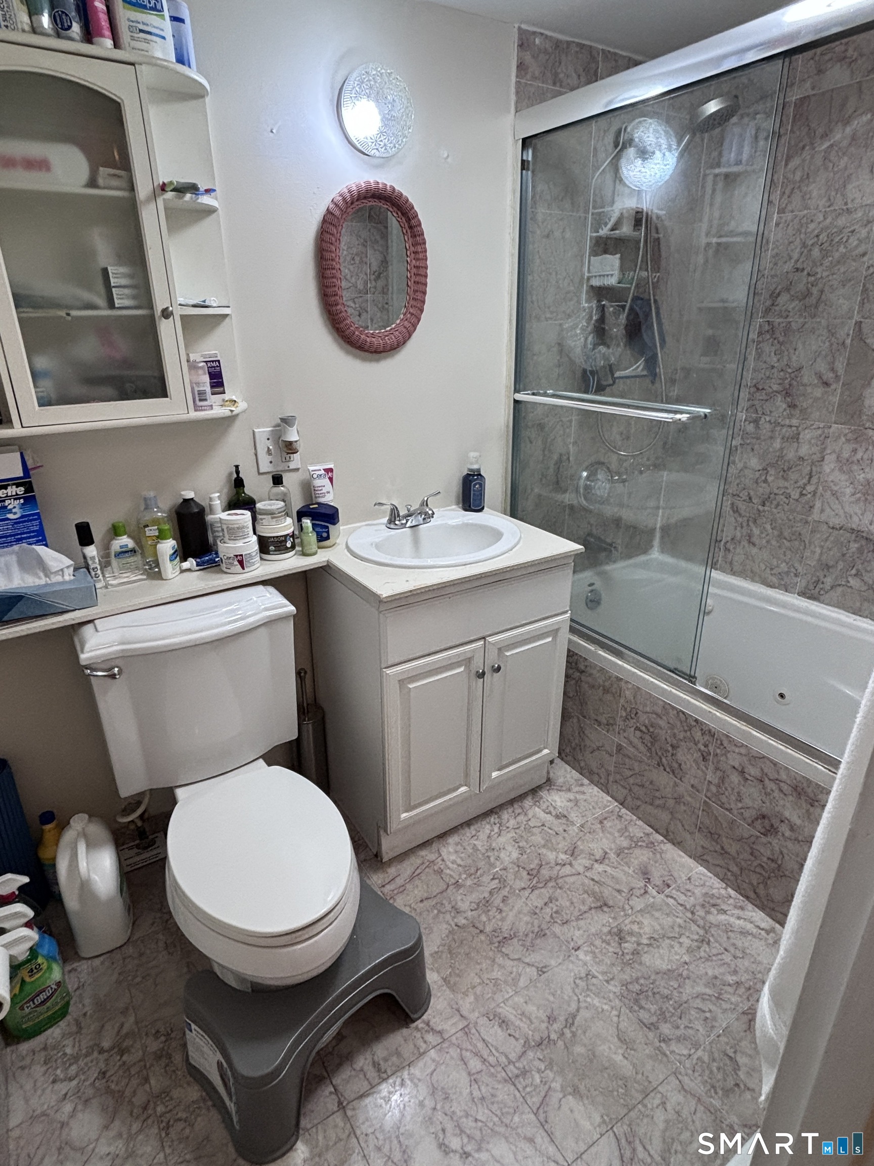 300 Meadowside Road, Unit 212 Milford, CT 06460 - Photo 14 of 33