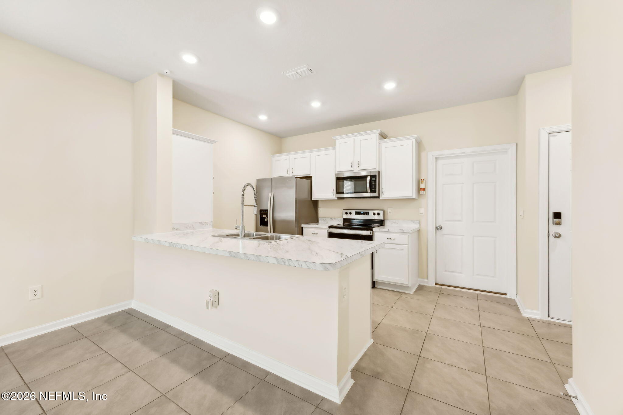 86440 Shortline Circle Yulee, FL 32097 - Photo 11 of 48 13-web-or-mls-21_86440 Shortline Cir