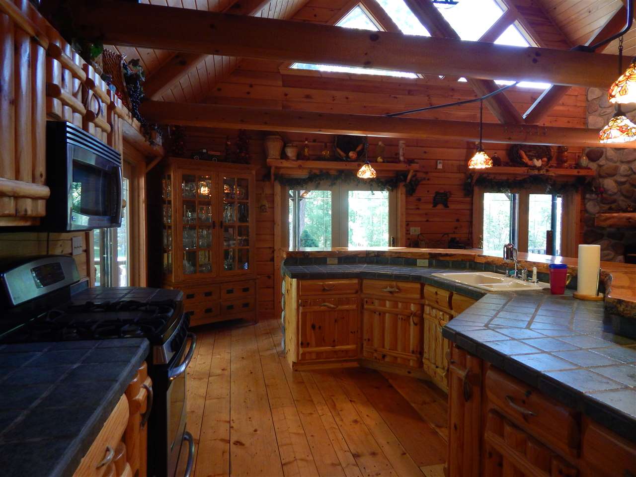 6221 Fitzwater Road Gladwin, MI 48624 - Photo 16 of 98 1803924-15.JPG