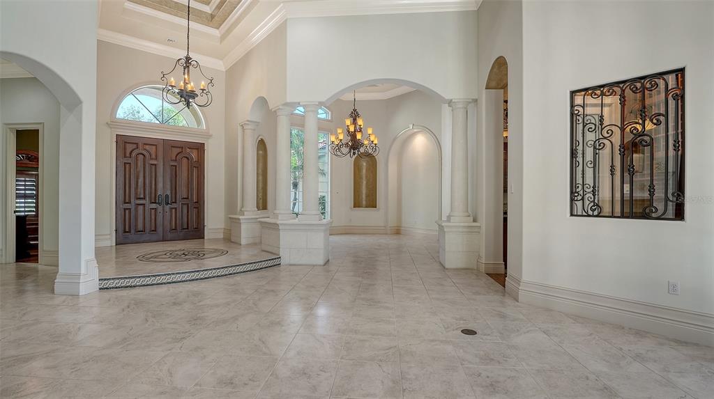 3218 Signet Court Sarasota, FL 34240 - Photo 15 of 82