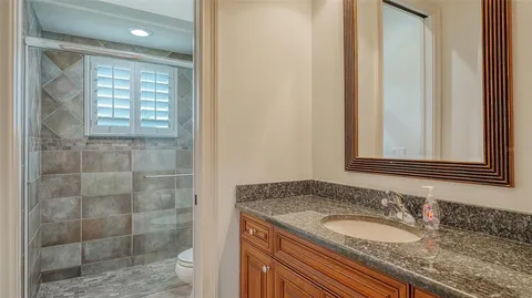 $3,395,000 | 3218 Signet Court, Sarasota, FL 34240