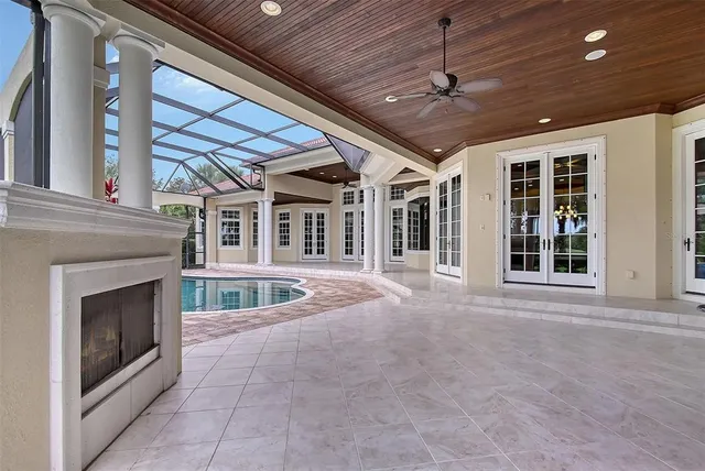 $3,250,000 | 3218 Signet Court, Sarasota, FL 34240