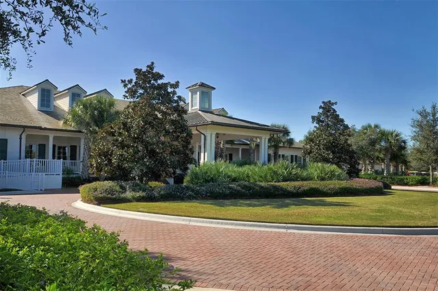 $3,250,000 | 3218 Signet Court, Sarasota, FL 34240