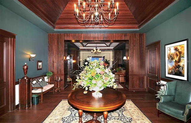 $3,250,000 | 3218 Signet Court, Sarasota, FL 34240