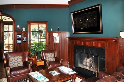 $3,395,000 | 3218 Signet Court, Sarasota, FL 34240