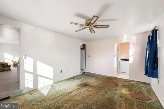 a view of empty room