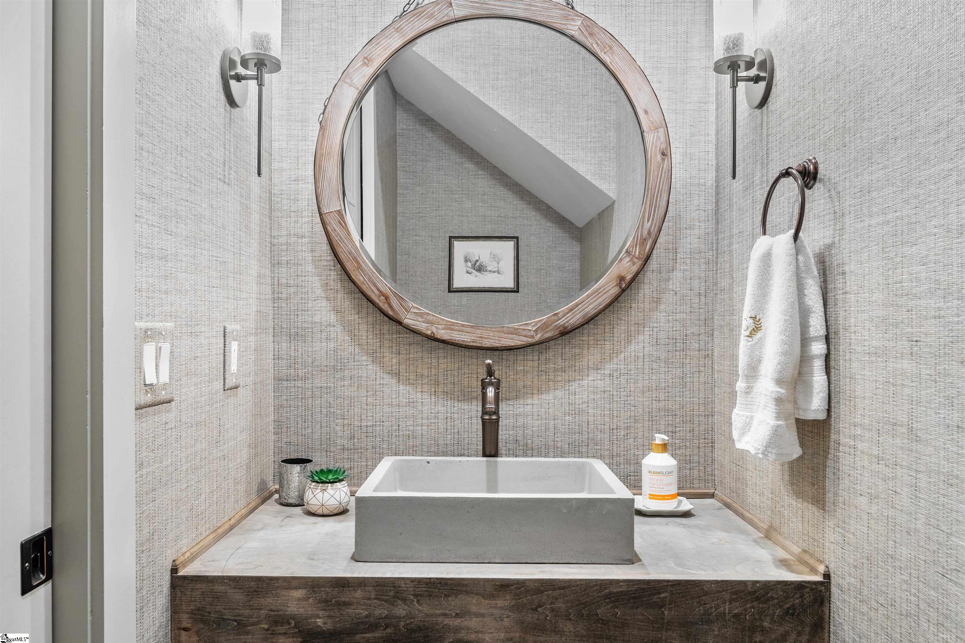 715 Bennett Street Greenville, SC 29609 - Photo 16 of 50