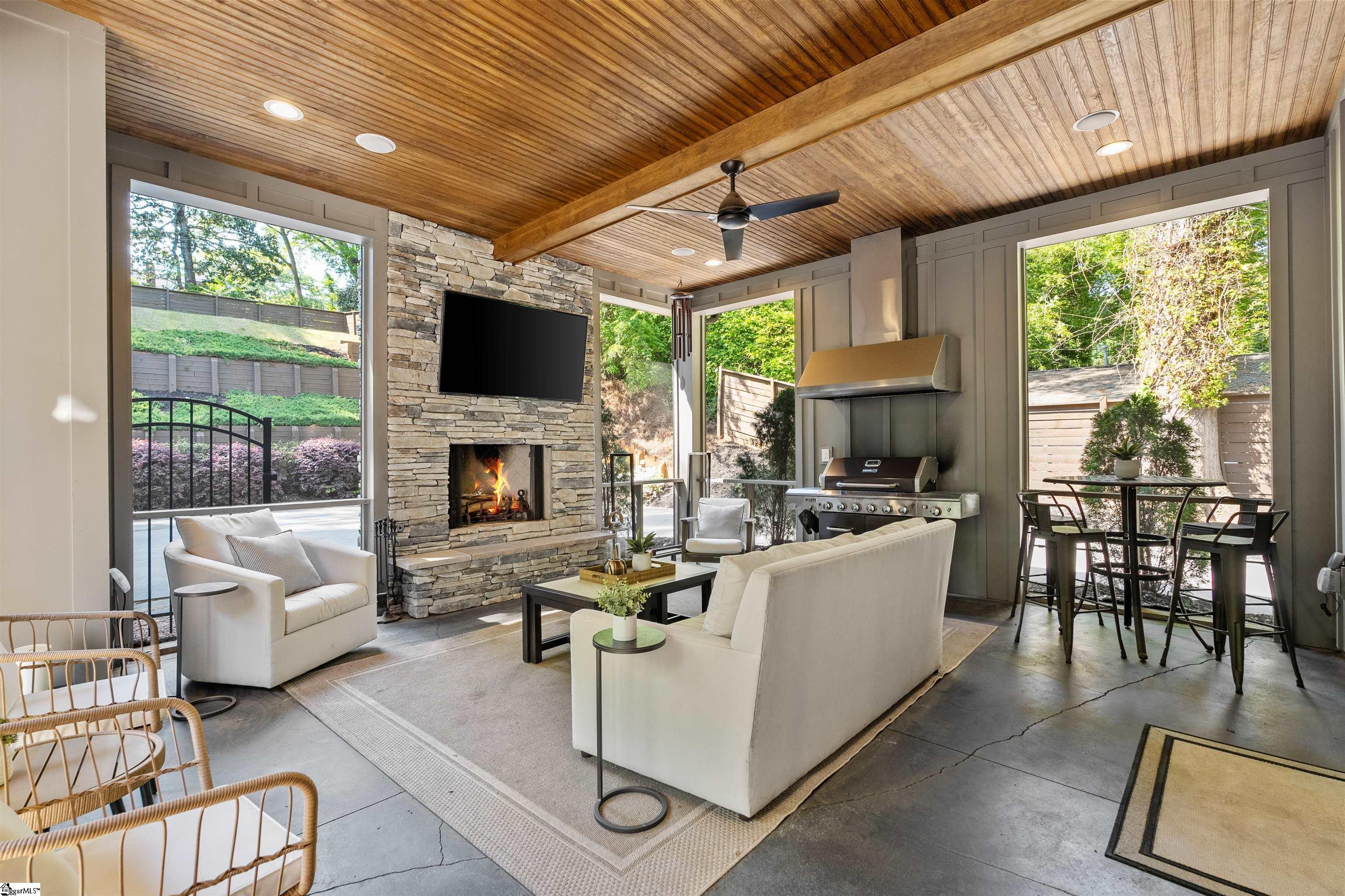 715 Bennett Street Greenville, SC 29609 - Photo 32 of 50